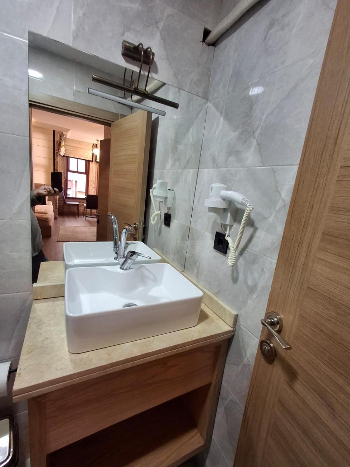 Besiktas Guest House イスタンブール エクステリア 写真